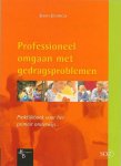Jennings , John . [ ISBN 9789055743643 ] 4819 - Professioneel Omgaan met Gedragsproblemen . ( Praktijkboek voor het primair onderwijs . ) Welke leerkracht heeft er niet mee te maken: leerlingen met gedragsproblemen? Dergelijke leerlingen maken lesgeven niet tot een gemakkelijke taak. -
