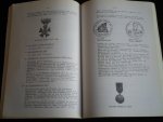 Geerts, Kolonel G.A. - Gids voor het Museum van het Koninklijk Tehuis voor oud-militairen Bronbeek te Arnhem Geerts, Kolonel G.A. - Gids voor het Museum van het Koninklijk Tehuis voor oud-militairen Bronbeek te Arnhem