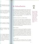 Thea .. Vertaling Hajo Geurink - Compleet handboek heksenwijsheid en- rituelen  ..  Wiccarituelen voor liefde en geluk Bescherming tegen negatieve krachten De kracht van wiccamagie Heksenfeesten
