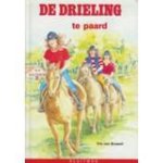 Trix van Brussel, Charlotte Leene - Drieling, de. te paard