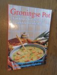 Lamoen, J. van - Groningse pot. Van knipselbonenstamppot en krudoorntjesbrij. Groningse streekgerechten en wetenswaardigheden