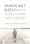 Dumm, Thomas - Samen met jezelf. Een zoektocht naar de betekenis van alleen zijn