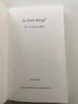 Beek, A. van de (prof.dr./ds.) - IS GOD TERUG?