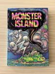 Meer, Ron and Atie, van der,  Tor Lokvig and John Strejan (paper engineering) - Monster Island