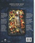 Meus , Jeroen . [ ISBN 9789022333112 ] 1919 - Dagelijkse Kost . ( Koken met gezond verstand . ) In ‘Dagelijkse kost. Koken met gezond verstand’ kookt Jeroen Meus met kennis van zaken, kwaliteitsvolle ingrediënten, juiste technieken én met smaak en plezier als uitgangspunt. Honderd nieuwe -