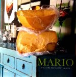 Huisman , Joyce .  [ isbn 9789066119123 ] 2024 - Mario . ( Italiaans restaurant in Neck  )   Ristorante Mario is het enige Italiaanse restaurant met een Michelin-ster in de Benelux. Nu is er een prachtig fotoboek over de drie generaties in de Italiaanse keuken! De meeste recepten in het boek -