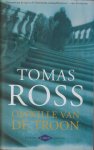Ross (pseudoniem van Willem P. Hogendoorn, Den Bommel, 16 September 1944), Tomas - Omwille van de troon - Zomer 1948. In zijn wanhoop over de oogziekte van zijn jongste dochter Marijke haalt prins Bernhard de gebedsgenezeres Greet Hofmans binnen in Paleis Soestdijk. Enkele maanden later zal zijn vrouw Juliana gekroond worden.