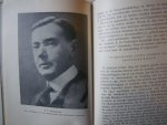 TAUSK, M. - Driehonderd jaar Rachitis onderzoek. De Engelsche ziekte in de geneeskunde voorheen en thans. 1645-1945