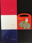 Oostrom, Anne van & Anholt, Simon - ...and the Dutch created Holland, with passion, with ambition, with perseverance + Nijntje stickerboek 2
