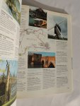 Beach, Russell P.O. - Austin, Dave - Cady, Michael - Johnson, Robert - AA Touring Guide to Britain
