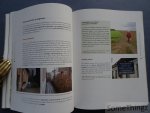 Clays, Steven / Vandevyvere, Andy / Kinnaer, Anse / Zowie Vangeel. - Wegwijs in de trage wegen : van planning tot uitvoering.