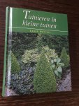 Lance Hattatt, Ammerins Moss-de Boer, Linda Beukers, TextCase - Tuinieren in kleine tuinen