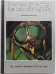 Nuridsany, C. en Perennou, M. vert. Helfferich, Daan. Illustrator : Vinot, Jacques - Elseviers grote boek der natuurfotografie De camera als loep of microscoop