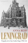 Anna Pavord Reid - Leningrad