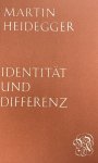  - Identität und Differenz