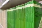 Regine Eckardt, Dilip Ninan, etc. (eds.). - Linguistics and Philosophy. [ A journal of natural language syntax, semantics, logic, pragmatics and processing ] No. 1, 1977 till no. 83, 1995 [ complete run till 1995, 18 volumes in 83 fascicules ].