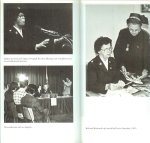 Hartog, Evan den  .. bewerking : Jan Derix  met zwart wit foto's - Rebel voor het leger  .. Memoires