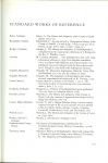 Beresford, M.W. & J.K.S. ST Joseph .. een mooi boek om in te gras duinen - Medieval England. An Aerial Survey. Second edition meer dan honderd foto's en twee kranten knipsels uit 1980 en 1981