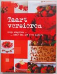 Fromm Monica, ill.Tchernikov Andrei - Da`s pas koken Taart versieren dotje slagroom maar dan even anders Met dit boek krijg je zin om te koken