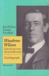 Schulte Nordholt (Zwolle, 12 september 1920 - Wassenaar, 16 augustus 1995) hoogleraar Amerikaanse geschiedenis te Leiden, Jan Willem (Wim) - Woodrow Wilson. Een leven voor de wereldvrede. Een biografie.