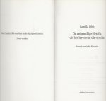 Camilla Gibb  Vertaling Ankie Klootwijk  Omslagontwerp Marry van Baar - De onbenullige details uit het leven van die-en-die