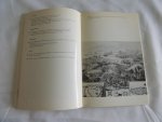 Du Ry, G.J. (voorwoord) - Mariniers. Herdenkingstentoonstelling Ter Gelegenheid van Het 300-Jarig Bestaan Van Het Korps Mariniers Van 9 December 1965 Tot 1 Februari 1966. Tentoonstellingscatalogus Historisch Museum