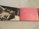 Montaquila, Christine Fotografie Kim Levin. /// Doornbos-van Miltenburg, M - Cattitude - de kittige gids om je geweldig te voelen - met ingelegde Hals ketting front cover zie foto  //// KATTEN en hun verzorging, voeding en huisvesting