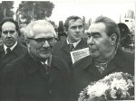 Siebahn (fotografie) - Persfoto bezoek Leonid Brezjnew aan de DDR t.g.v. het 30-jarig bestaan van deze staat. De begroeting met Erich Honecker Siebahn (fotografie) - Persfoto bezoek Leonid Brezjnew aan de DDR t.g.v. het 30-jarig bestaan van deze staat. De begroeting met Erich Honecker