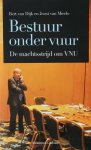 Dijk, Bert van | Joost van Mierlo - Bestuur onder vuur | De machtsstrijd om VNU