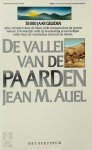 Jean M. Auel , [Vert.] G. Snoey - De vallei van de paarden De Aardkinderen deel 2