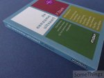 Starik, Frank / Brassinga, Anneke. - De eenzame uitvaart: hoe dichters eenzame doden op hun laatste tocht vergezellen. [Met CD]