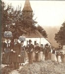 Bendavid-Val Leah .. De voorbereidingen voor een bruiloft beginnen al als we kinderen zijn - Trouwen .. Gelukkig hebben camera's ook bruidskleding vast gelegd die vreemd is voor westerse ogen-ingewikkelde hoofdtooien, beschilderde lichamen en exquise zijden jurken met kralen