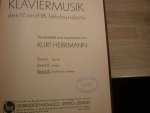 Div. Componisten - Klaviermusik des 17. und 18. Jahrhunderts; Band I (leicht), Band II (mittel), Band III (mittel bis schwer) ausgewahlt / bearbeitet von Kurt Herrmann