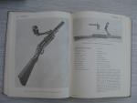 Nelson, Thomas B and Lockhoven, Hans B. - The World's Submachine Guns (Machine Pistols). Volume I. Developments from 1915-1963..