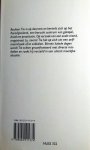 Gulik , Robert van . [ i 9789022511374 ] 2123 - Het  Rode  Paviljoen . ( Een rechter  Tie  mysterie . ) Rechter Tie is op doorreis en bevindt zich op het Paradijseiland, een berucht centrum van gokspel, drank en prostitutie. Op verzoek van een oude vriend, magistraat Lo, neemt Tie het op -