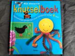 Beemster, Tjitske - Mijn allereerste knutselboek / Eenvoudige projecten voor kinderen vanaf 4 jaar