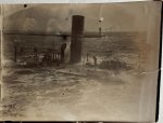 Unknown. - Photography 1913 I Photo of the steamboat SS Eastwell 16-3-1913 stranded IJmuiden, taken from the north pier, 1913, 1 p.