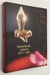 Hanenberg, Patrick van den & Frank Verhallen, - Het is weer tijd om te bepalen waar het allemaal op staat. Nederlands cabaret 1970-1995