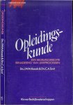 Kessels, Drs. J.W.M  en  Drs. C.A. Smit - Succesvol ontwerpen. Curriculumconsistentie in opleiding (Opleidingskunde)