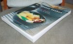 kazuko, Emi / Fukuoka, Yasuko - De japanse keuken / Een tijdloze keuken: tradities, technieken, ingrediënten en recepten