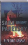 Sara Paretsky - Bleeding Kansas