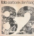 DALEN GILHUYS, A...EN ANDEREN (redactiecommissie) - Foto Jaarboek Den Haag 82