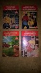 Heide, Willy van der - Hoog spel in hong-kong (B24) , Vreemd gespuis in een warenhuis (B22) , Cnall-effecten in casablanca (B32) , Nummer negen seint new york )B16)