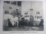 Demmeni, Jean, fotograaf - Schoolplaat 132, Onderwijzers, kweekelingen en leerlingen te Buitenzorg, Java