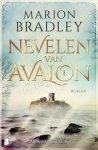 Marion Zimmer Bradley, Marion Bradley - Nevelen van Avalon