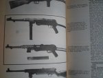 Hogg, Ian & John Weeks - Military Small Arms of the Twentieth Century Hogg, Ian & John Weeks - Military Small Arms of the Twentieth Century