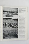 Tandy, Clifford R.V. (ed.) - Landscape and Human Life. The impact of landscape architecture upon human activities (6 foto's)