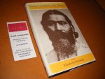 Keesing, Elisabeth. - Antwoorden van Inayat. Een overzicht van de denkbeelden en leer van Hazrat Inayat Khan, gekozen en gerangschikt door Elisabeth Keesing.