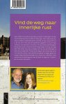 Repka , Katrina . & Alan Finger . [ isbn 9789063055318 ] 5317 - Ademtocht . ( Twaalf oefeningen die lucht geven . ) Vind de weg naar innerlijke rustKatrina heeft het uitstekend voor elkaar: ze woont in Manhattan met haar nieuwe liefde Matthew en heeft een leuke baan. Toch voelt ze zich lusteloos, onzeker en -