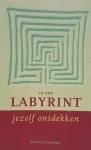 Candolini, G. - In een labyrint jezelf ontdekken Candolini, G. - In een labyrint jezelf ontdekken